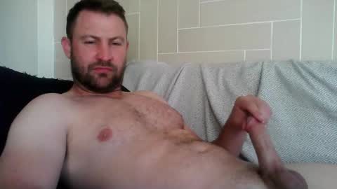 Snapshot of twotimethecharm chatting on December 9, 4:15 pm Two Times online show from December 9, 4:15 pm