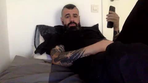 Snapshot of txalkan6060 chatting on February 17, 2:59 pm txalkan6060 online show from February 17, 2:59 pm