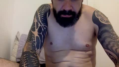 Snapshot of txalkan6060 chatting on February 19, 9:03 pm txalkan6060 online show from February 19, 9:03 pm