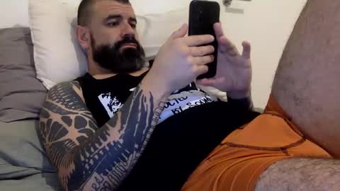 Snapshot of txalkan6060 chatting on February 23, 10:53 pm txalkan6060 online show from February 23, 10:53 pm