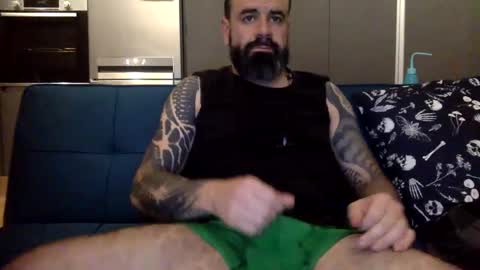 Snapshot of txalkan6060 chatting on March 3, 6:33 pm txalkan6060 online show from March 3, 6:33 pm