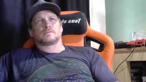 Snapshot of tyfinns69568194 chatting on December 18, 2:50 am tyfinns69568194 online show from December 18, 2:50 am