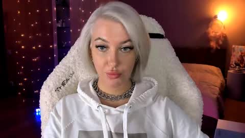 Snapshot of tykioty_miley chatting on January 26, 2:41 pm Miley online show from January 26, 2:41 pm