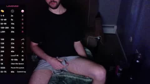 Snapshot of tyler4478 chatting on November 4, 6:18 pm tyler4478 online show from November 4, 6:18 pm