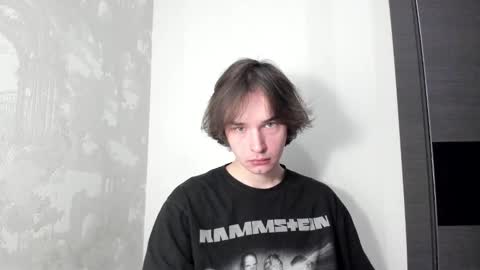 Tyler  johnson online show from October 17, 4:09 pm