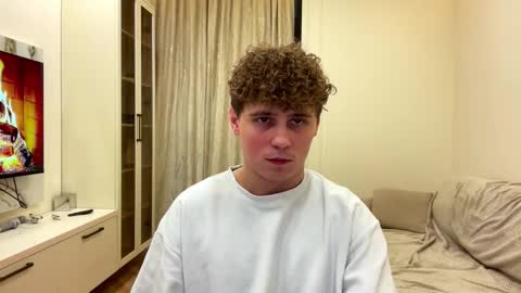 tyler_garrner online show from February 12, 4:57 pm