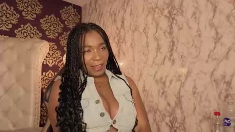 tyra fox online show from October 12, 3:49 am