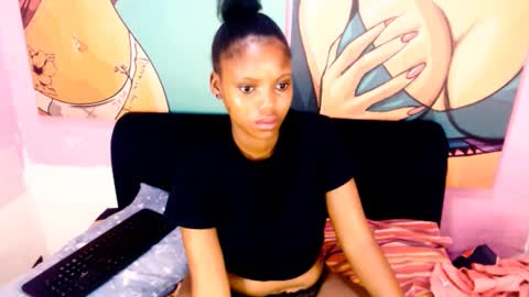 Tyra online show from March 4, 12:07 am