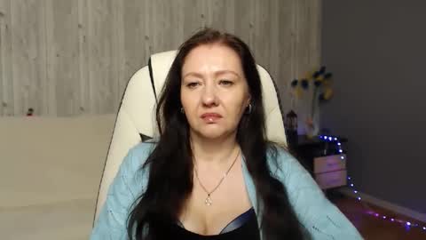 Snapshot of tyramories chatting on February 15, 8:54 am tyramories online show from February 15, 8:54 am