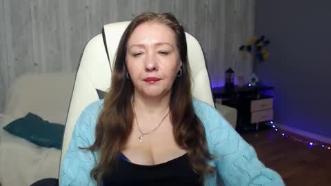 Snapshot of tyramories chatting on October 10, 11:09 am tyramories online show from October 10, 11:09 am