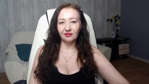 tyramories online show from February 14, 10:56 am