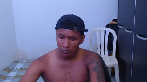 tyson_foxter_ online show from March 26, 8:14 pm