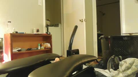 tysonjameson online show from October 8, 8:01 am