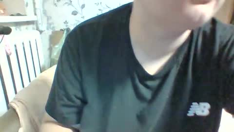 Snapshot of tyuoooy3 chatting on September 21, 5:25 pm Tyuoooy3s online show from September 21, 5:25 pm