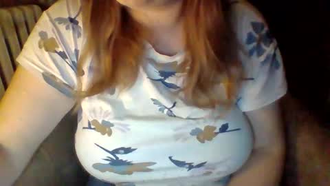 Snapshot of tyuoooy3 chatting on September 26, 1:20 am Tyuoooy3s online show from September 26, 1:20 am