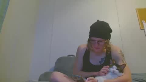 Snapshot of tyyyler93 chatting on January 4, 5:16 am TylerAlternative online show from January 4, 5:16 am