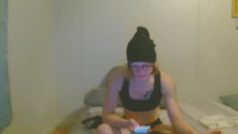 Snapshot of tyyyler93 chatting on January 9, 5:13 am TylerAlternative online show from January 9, 5:13 am