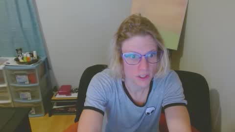 Snapshot of tyyyler93 chatting on December 2, 3:12 am TylerAlternative online show from December 2, 3:12 am