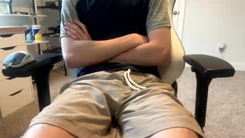 Love Lain online show from April 7, 3:12 pm