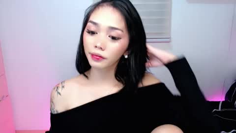 urbbgirl alliah online show from February 11, 5:29 pm