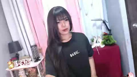 Snapshot of ugly_asianlover chatting on December 1, 6:52 pm rechelle online show from December 1, 6:52 pm