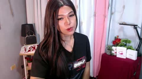 Snapshot of ugly_asianlover chatting on December 26, 3:31 pm rechelle online show from December 26, 3:31 pm