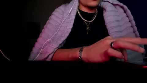 Snapshot of uhdummy chatting on January 10, 9:20 pm snap mixedaddyx ig drexdummy online show from January 10, 9:20 pm