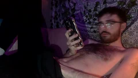 Snapshot of uhhstephen chatting on October 12, 2:54 am uhhstephen online show from October 12, 2:54 am