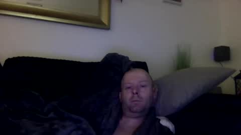 ukmatty3 online show from December 6, 11:47 pm