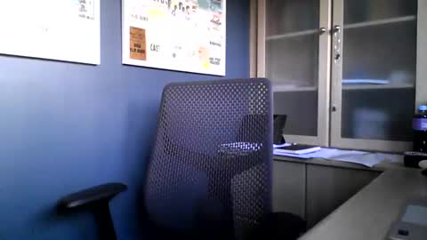 Snapshot of ukshowall chatting on September 21, 4:41 pm mark online show from September 21, 4:41 pm