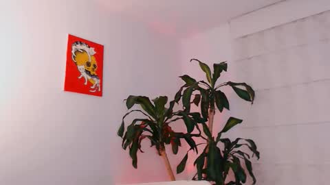 Snapshot of ulala_martina chatting on September 24, 12:03 am Martina online show from September 24, 12:03 am