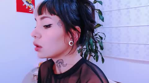 Snapshot of ulala_martina chatting on October 9, 1:14 am Martina online show from October 9, 1:14 am