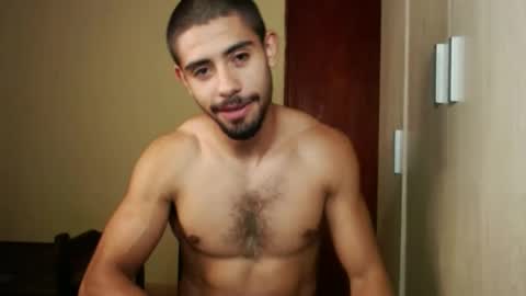 Snapshot of uliseshot450305 chatting on January 22, 12:06 am Ulises Gomez online show from January 22, 12:06 am