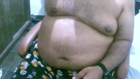 ulmo_br online show from December 2, 12:19 am