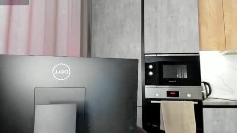 Snapshot of ultima_ma18 chatting on September 19, 12:56 am Melena online show from September 19, 12:56 am