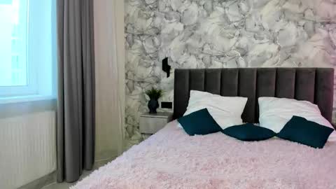 Snapshot of ultima_ma18 chatting on October 17, 12:47 am Melena online show from October 17, 12:47 am