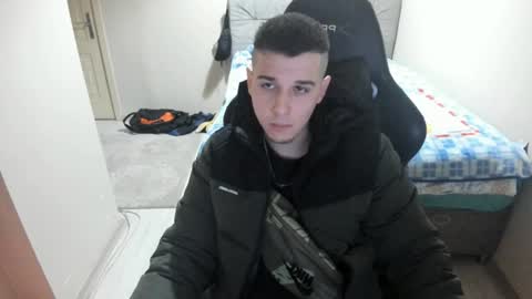 Snapshot of ulxer chatting on December 28, 7:54 pm hi im mike tyson -  online show from December 28, 7:54 pm
