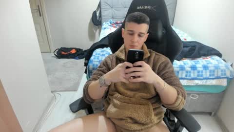Snapshot of ulxer chatting on December 28, 10:55 pm hi im mike tyson -  online show from December 28, 10:55 pm