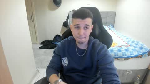 Snapshot of ulxer chatting on January 27, 7:24 pm hi im mike tyson -  online show from January 27, 7:24 pm