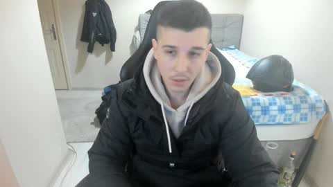 Snapshot of ulxer chatting on January 29, 7:53 pm hi im mike tyson -  online show from January 29, 7:53 pm