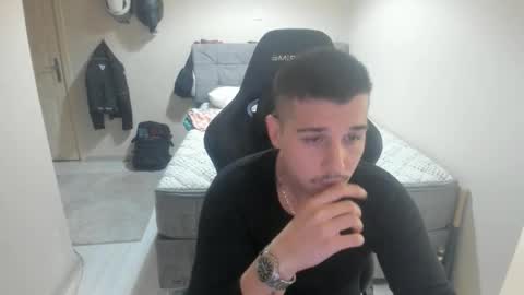 hi im mike tyson -  online show from November 13, 8:30 pm