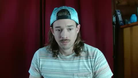 Snapshot of umphreak42 chatting on March 6, 7:10 pm Andrew online show from March 6, 7:10 pm