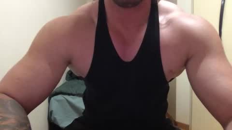 Snapshot of unclekai4 chatting on January 8, 7:32 am unclekai4 online show from January 8, 7:32 am