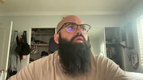 uncutbeard129840 online show from September 26, 4:33 pm