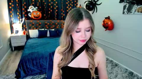 Alice online show from October 9, 8:18 pm