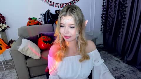 Alice online show from October 31, 5:58 pm