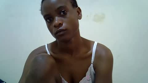 Snapshot of unholymercy chatting on November 24, 5:40 am mercy online show from November 24, 5:40 am