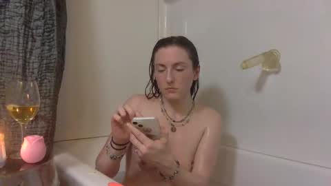 Lola Moonstone online show from March 12, 1:23 am