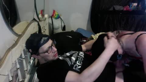 DnB online show from November 16, 4:01 pm