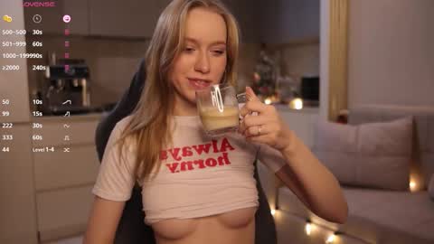 Snapshot of unnabella chatting on February 8, 7:06 pm UnnaBella online show from February 8, 7:06 pm